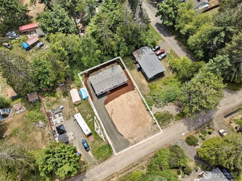 Property photo for 71 E Earll Drive, Shelton photo 18