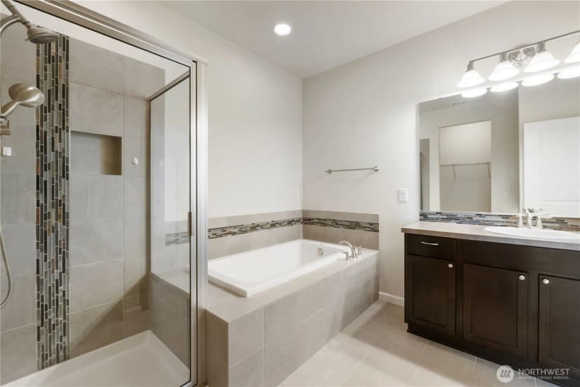 Property photo for 202 Grennan Lane N, Enumclaw photo 15
