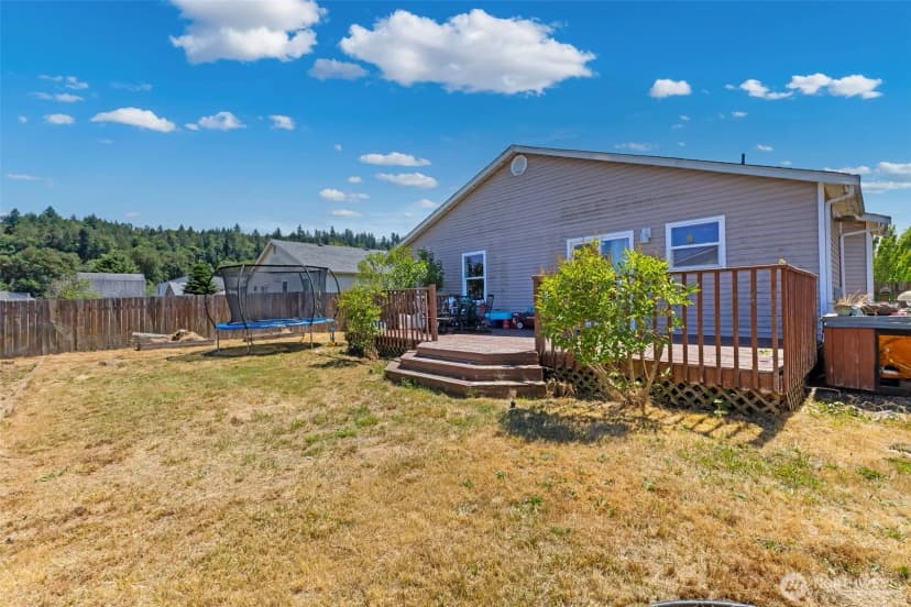 Property photo for 109 Nelsen Street Ne, Orting photo 25