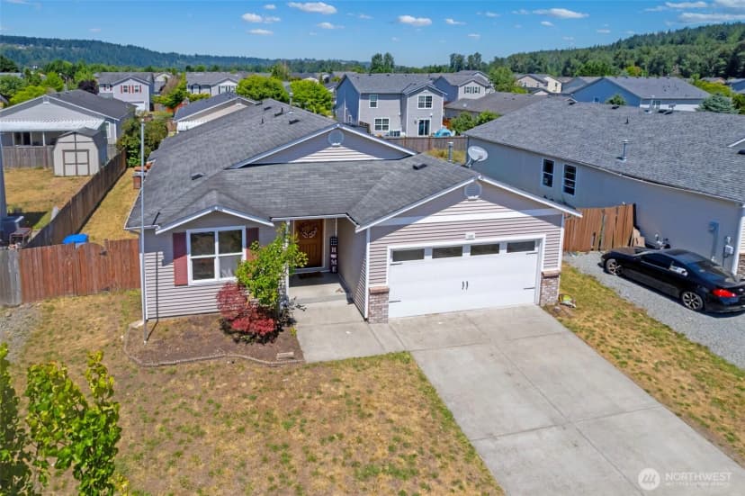 Property photo for 109 Nelsen Street Ne, Orting photo 3