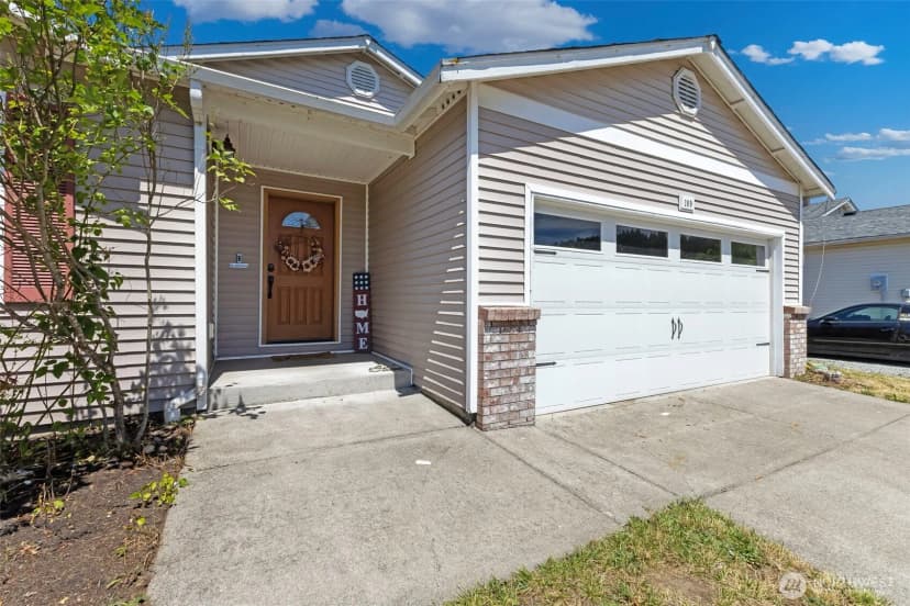 Property photo for 109 Nelsen Street Ne, Orting photo 27