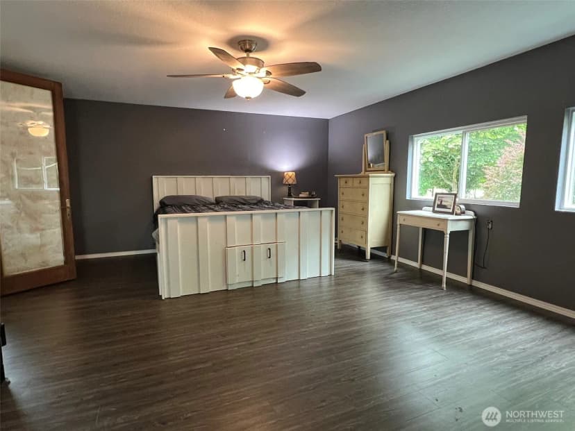 Property photo for 7020 Dahlberg Road, Ferndale photo 9