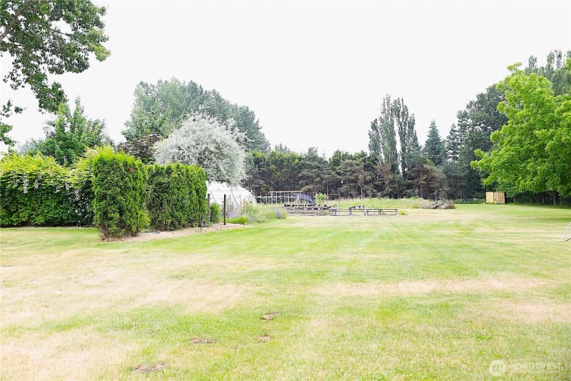Property photo for 7020 Dahlberg Road, Ferndale photo 18