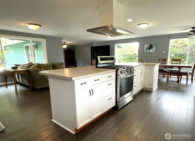 Property photo for 7020 Dahlberg Road, Ferndale photo 5