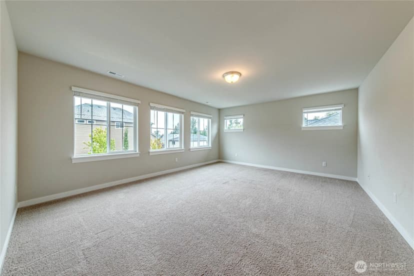 Property photo for 10309 35th Street Ne, Lake Stevens photo 21