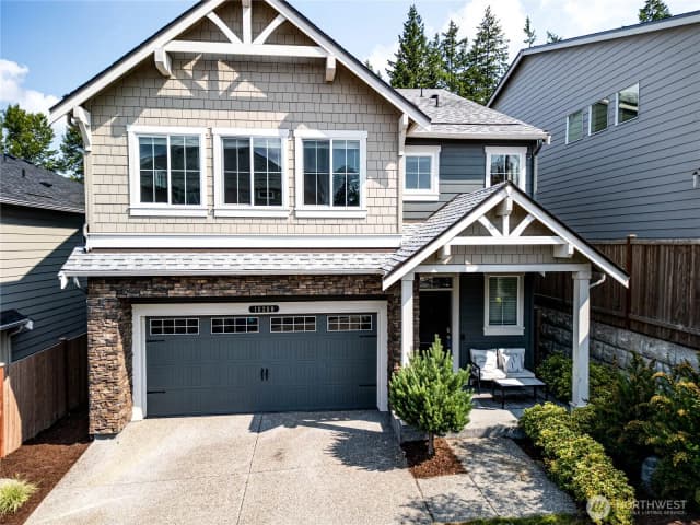 Property photo for 10309 35th Street Ne, Lake Stevens photo 2