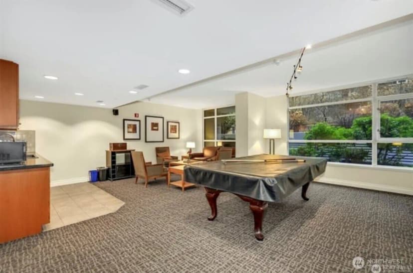 Property photo for 1420 Terry Avenue #907, Seattle photo 25