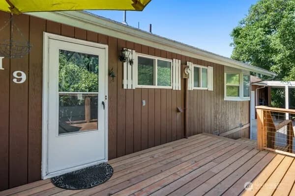 Property photo for 319 Willow Lane, Centralia photo 4