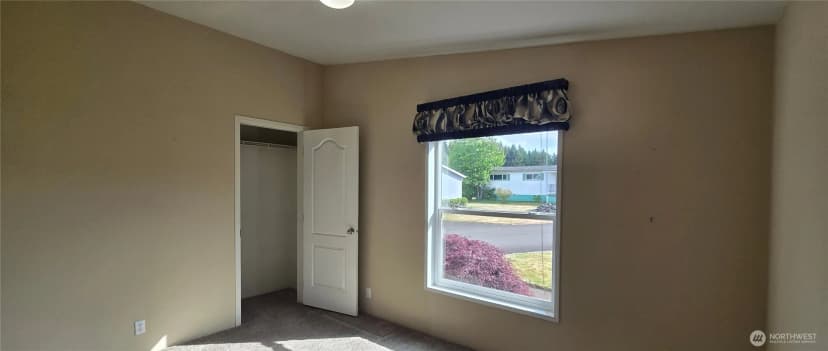Property photo for 57 Clemons Road #17, Montesano photo 15