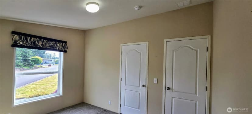 Property photo for 57 Clemons Road #17, Montesano photo 16