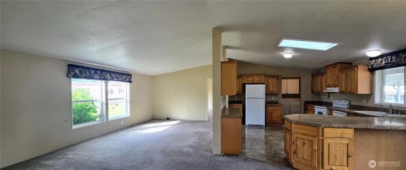 Property photo for 57 Clemons Road #17, Montesano photo 6