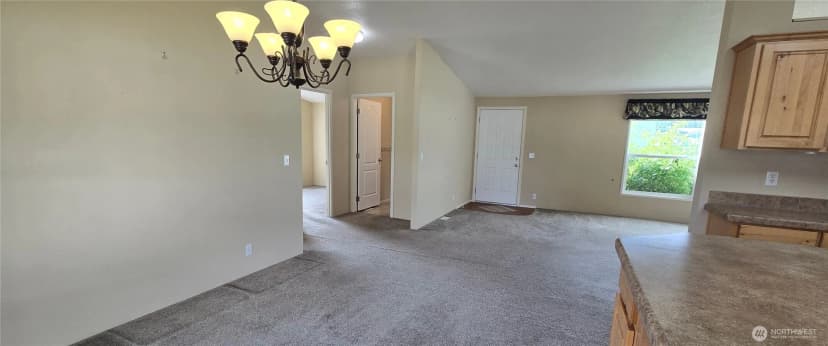 Property photo for 57 Clemons Road #17, Montesano photo 10