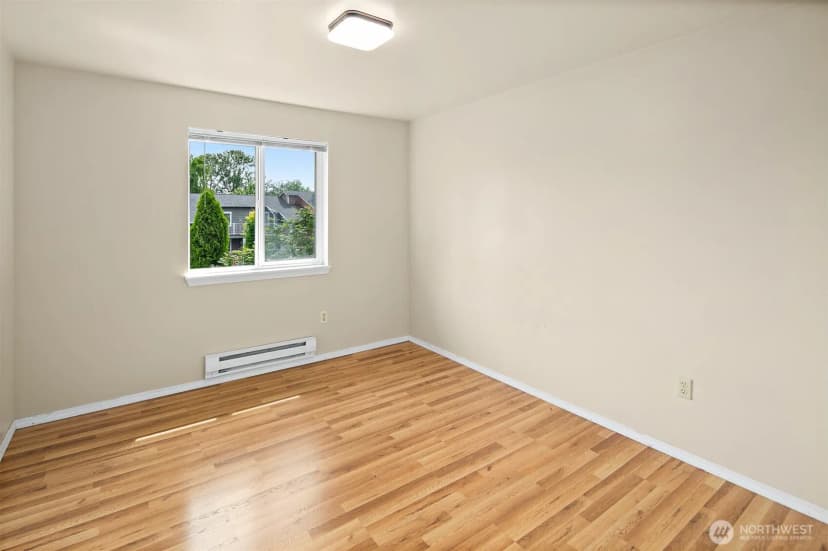 Property photo for 927 132nd Street Sw #b2, Everett photo 21