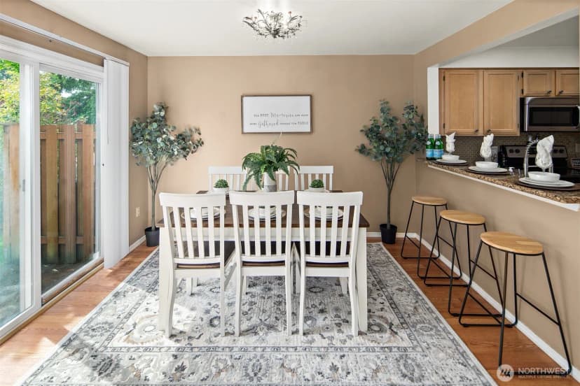 Property photo for 927 132nd Street Sw #b2, Everett photo 12