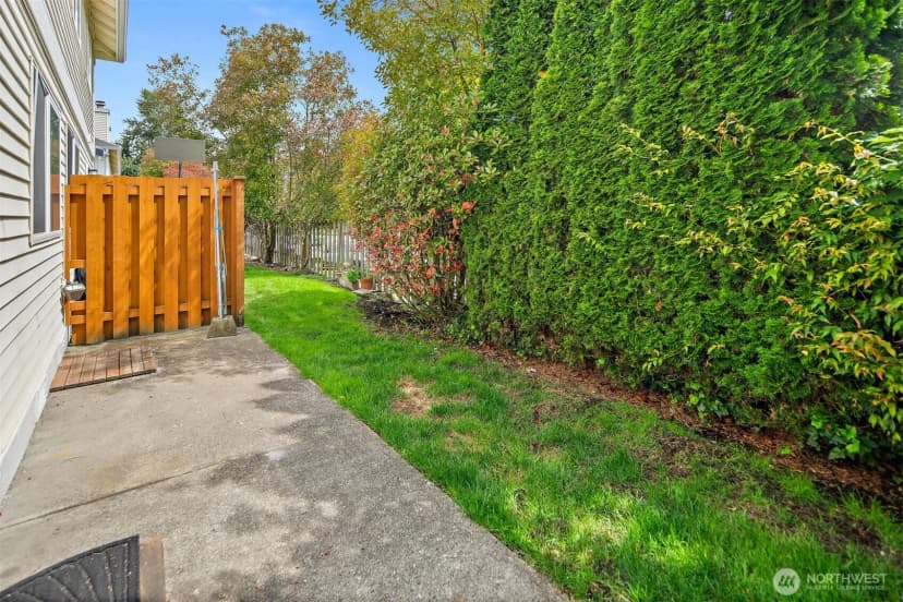 Property photo for 927 132nd Street Sw #b2, Everett photo 25
