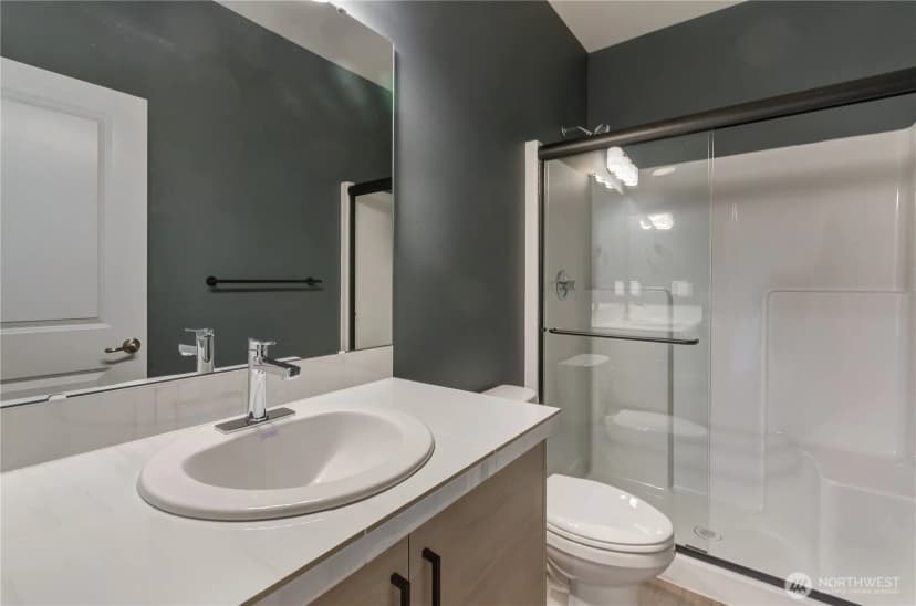 Property photo for 18304 37th Avenue E, Tacoma photo 6
