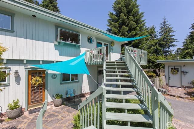 Property photo for 215 Amber Lane, Sequim photo 3
