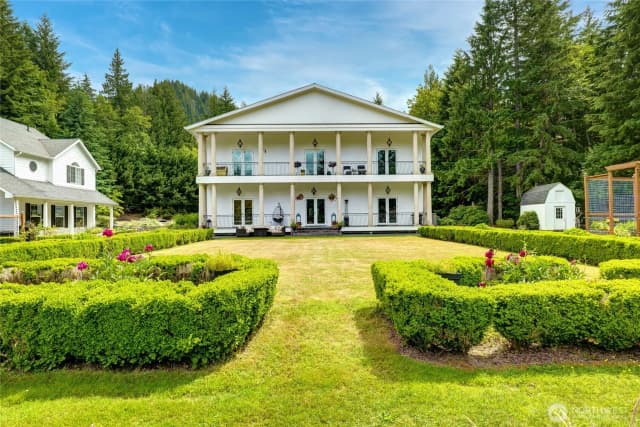 Property photo for 44305 Se Edgewick Road, North Bend photo 5