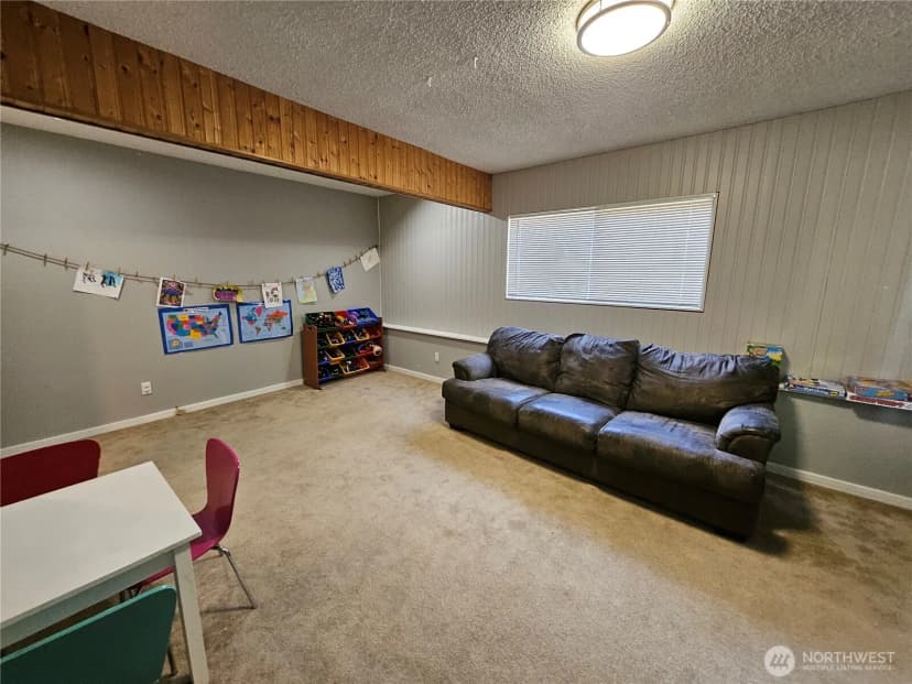 Property photo for 10924 Se 183rd Court, Renton photo 25