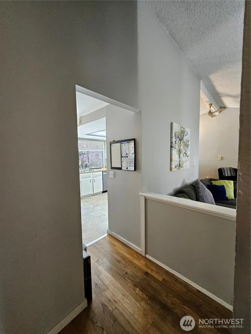 Property photo for 10924 Se 183rd Court, Renton photo 11