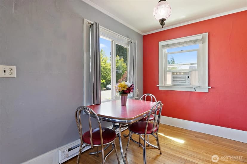Property photo for 6102 S J Street, Tacoma photo 5