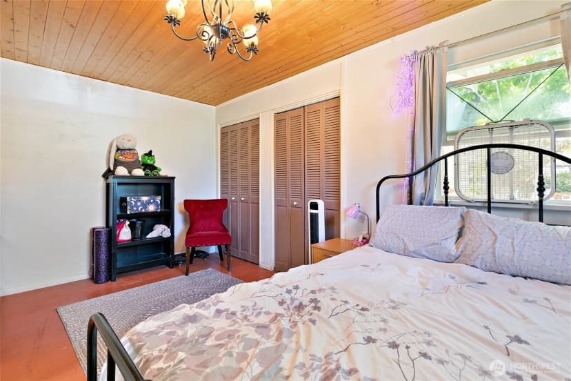 Property photo for 6102 S J Street, Tacoma photo 11