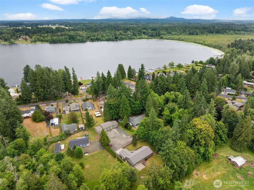 Property photo for 7207 Lakeside St Sw, Olympia photo 39