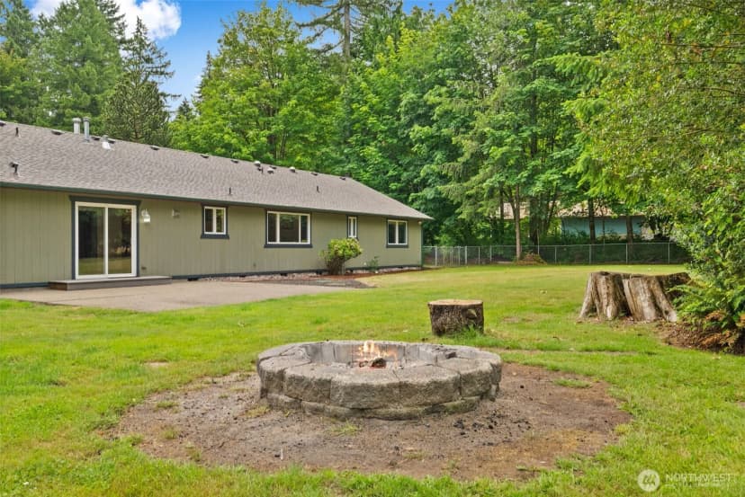 Property photo for 7207 Lakeside St Sw, Olympia photo 33