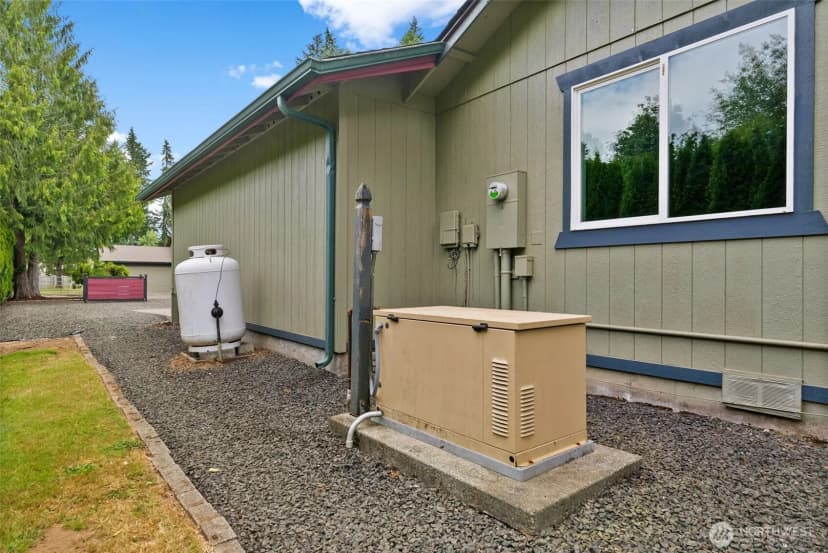Property photo for 7207 Lakeside St Sw, Olympia photo 34