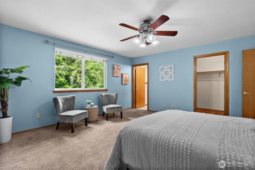 Property photo for 7207 Lakeside St Sw, Olympia photo 18