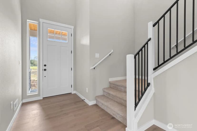 Property photo for 17829 11th Avenue Ne, Arlington photo 6