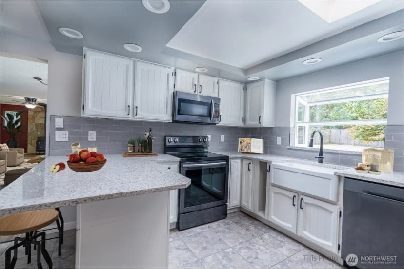 Property photo for 6241 Glenwood Drive Sw, Olympia photo 6