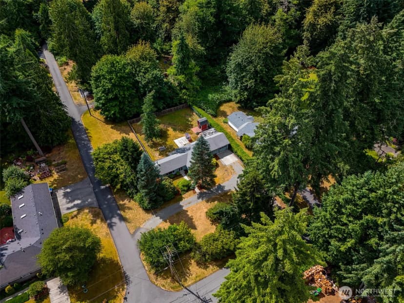 Property photo for 6241 Glenwood Drive Sw, Olympia photo 16