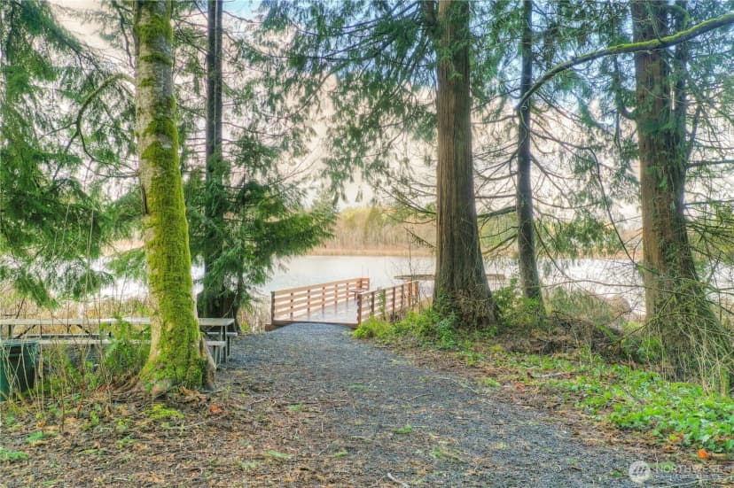 Property photo for 6241 Glenwood Drive Sw, Olympia photo 23