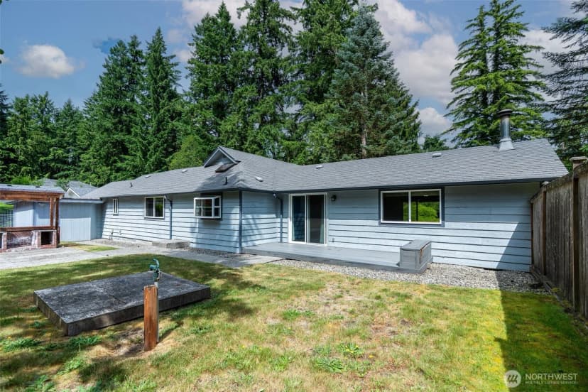 Property photo for 6241 Glenwood Drive Sw, Olympia photo 15