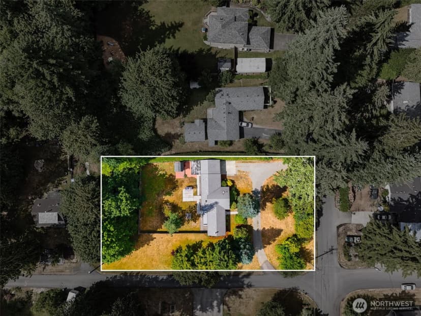Property photo for 6241 Glenwood Drive Sw, Olympia photo 17