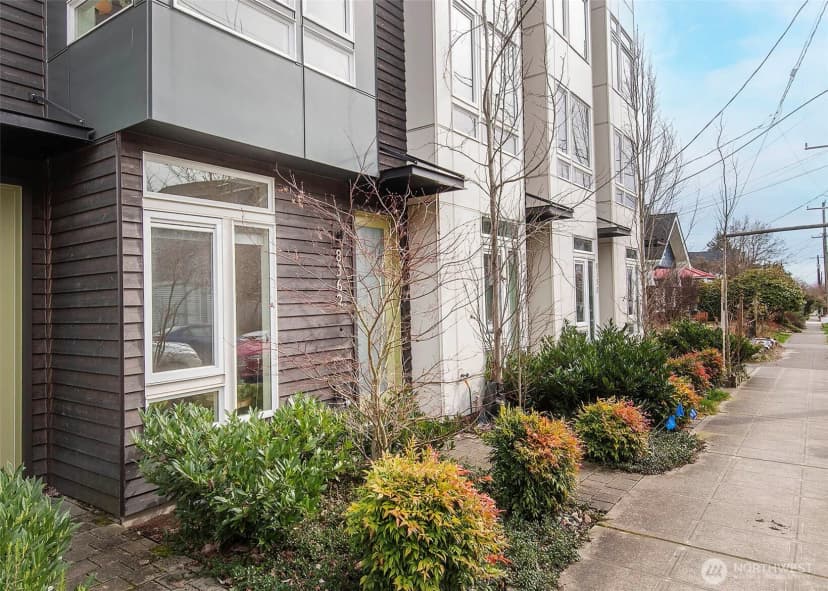 Property photo for 8362 12th Avenue Nw, Seattle photo 31