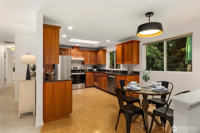 Property photo for 22012 Villa Drive, Snohomish photo 7