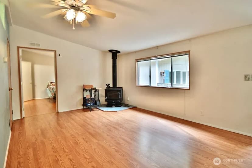 Property photo for 140 Fleming Drive, Sequim photo 3