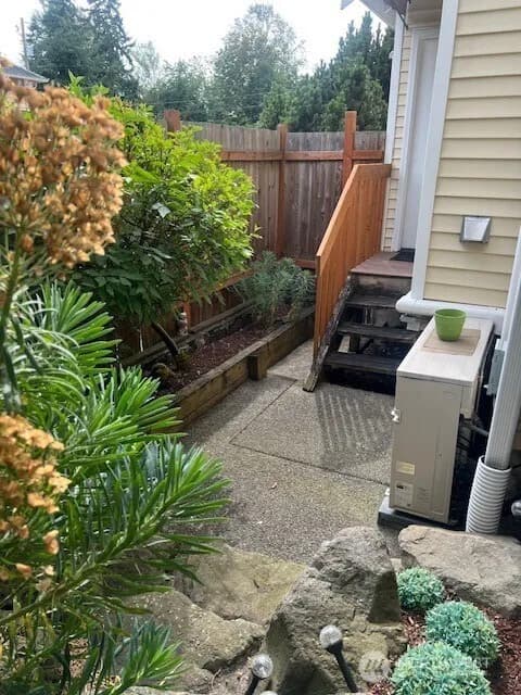 Property photo for 242 Oakesdale Avenue Sw, Renton photo 12