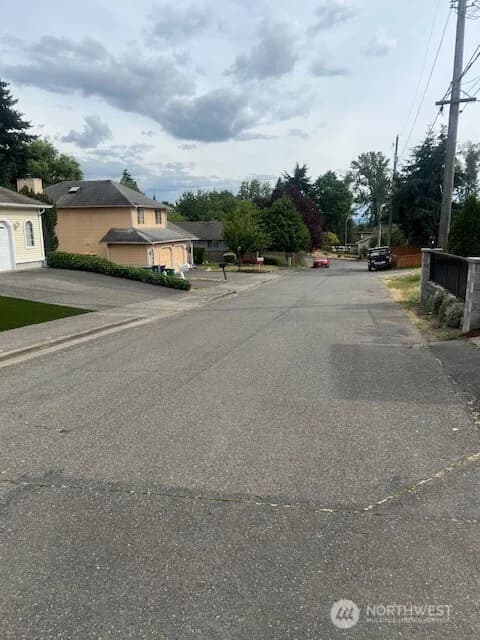Property photo for 242 Oakesdale Avenue Sw, Renton photo 15