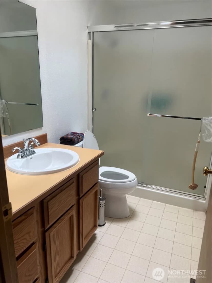 Property photo for 242 Oakesdale Avenue Sw, Renton photo 9