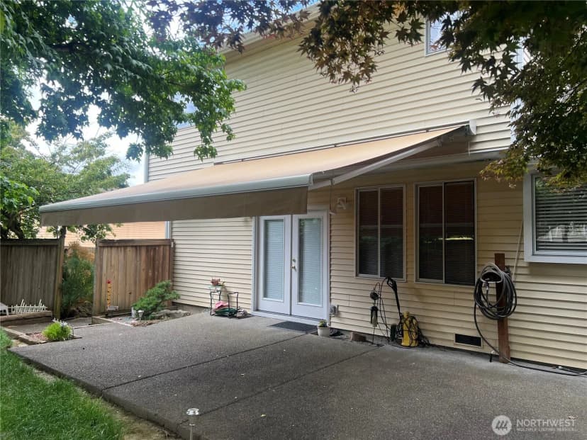 Property photo for 242 Oakesdale Avenue Sw, Renton photo 19