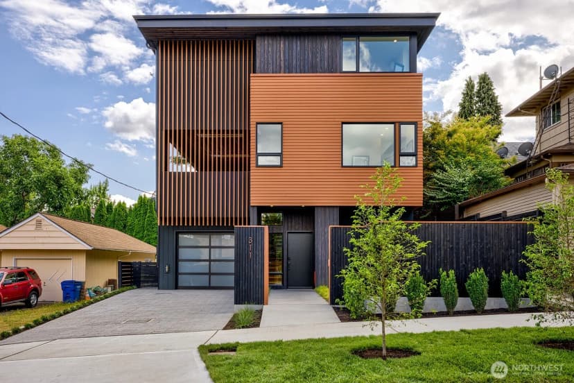 Property photo for 311 Ne 59th Street, Seattle