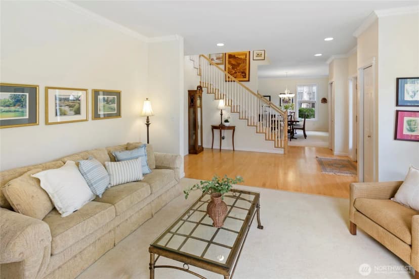 Property photo for 213 Eakin Drive Nw, Bainbridge Island photo 3