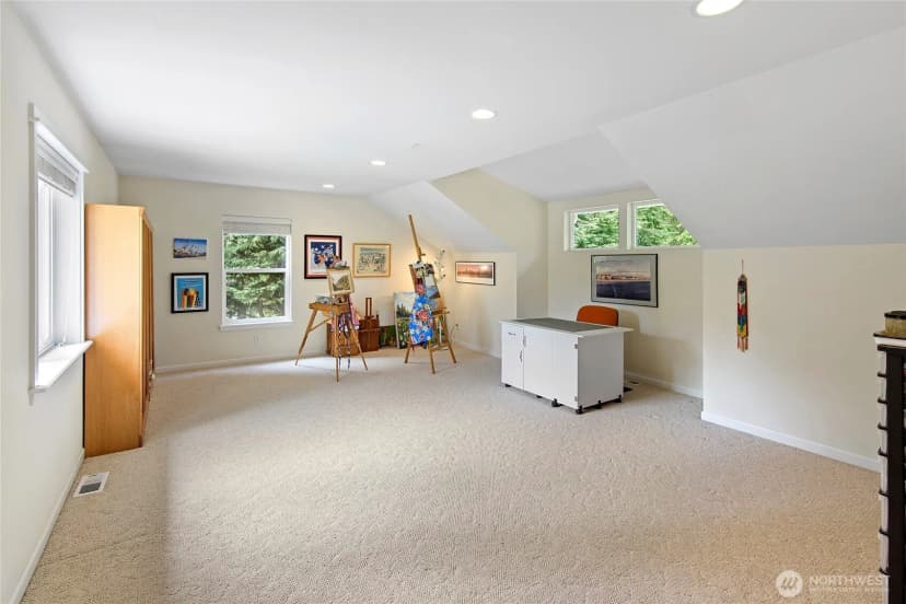 Property photo for 213 Eakin Drive Nw, Bainbridge Island photo 24