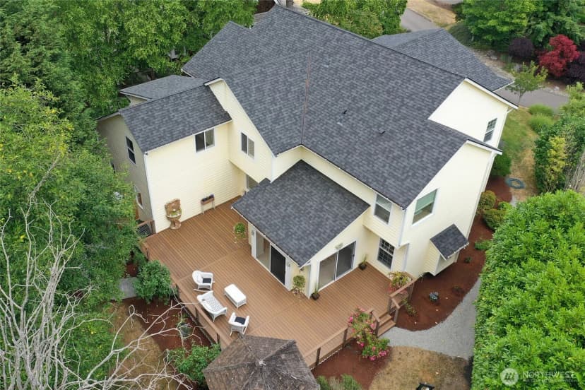 Property photo for 213 Eakin Drive Nw, Bainbridge Island photo 31