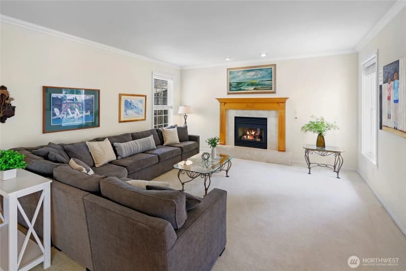 Property photo for 213 Eakin Drive Nw, Bainbridge Island photo 10