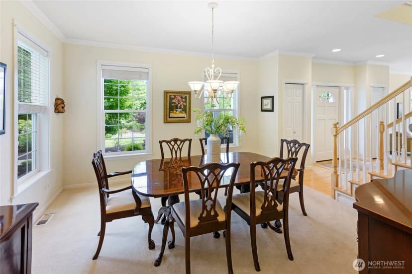 Property photo for 213 Eakin Drive Nw, Bainbridge Island photo 5