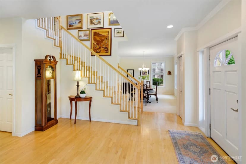 Property photo for 213 Eakin Drive Nw, Bainbridge Island photo 2
